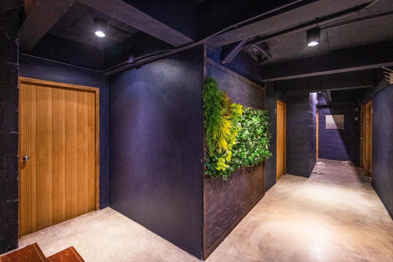 Oyo 435 Frame Residence Phuket Exterior foto